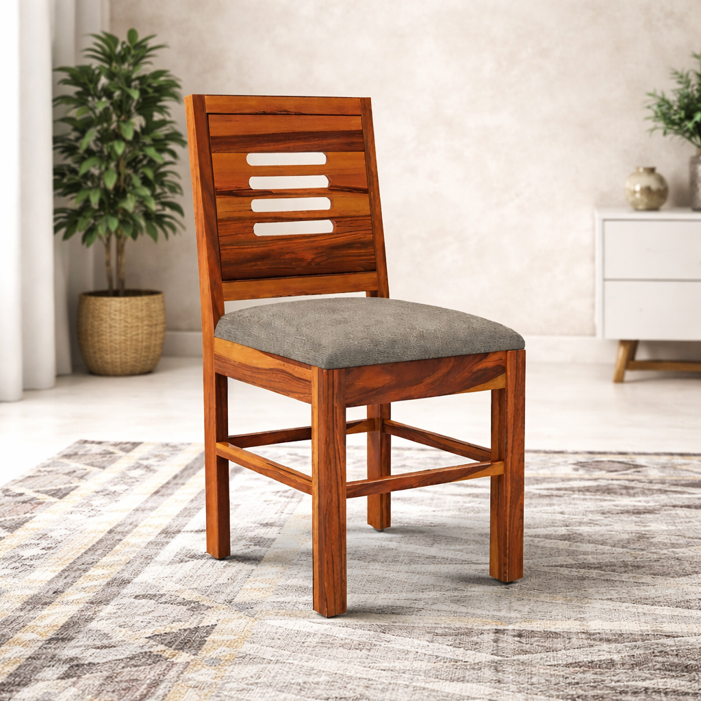 6-Seater Dining Table Set in Teakwood