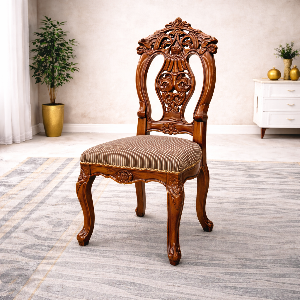 Heritage Oval Hand-Carved 6-Seater Dining Set in Teakwood
